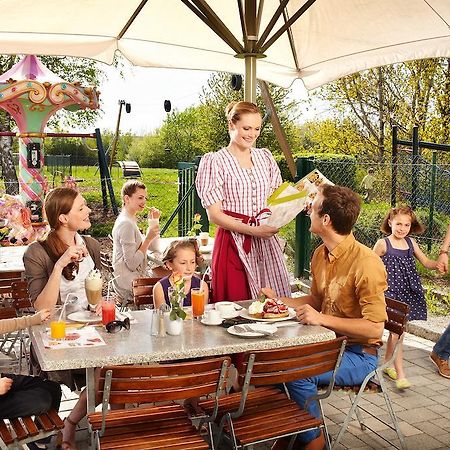 Landzeit Motor-Hotel St. Valentin ภายนอก รูปภาพ