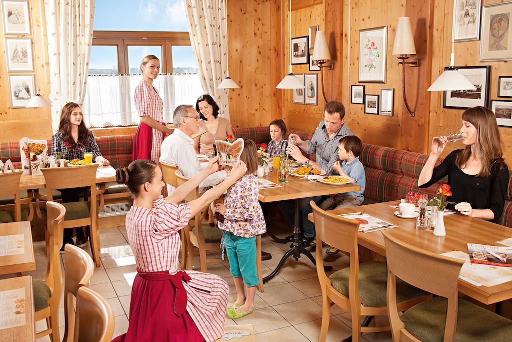 Landzeit Motor-Hotel St. Valentin ภายนอก รูปภาพ
